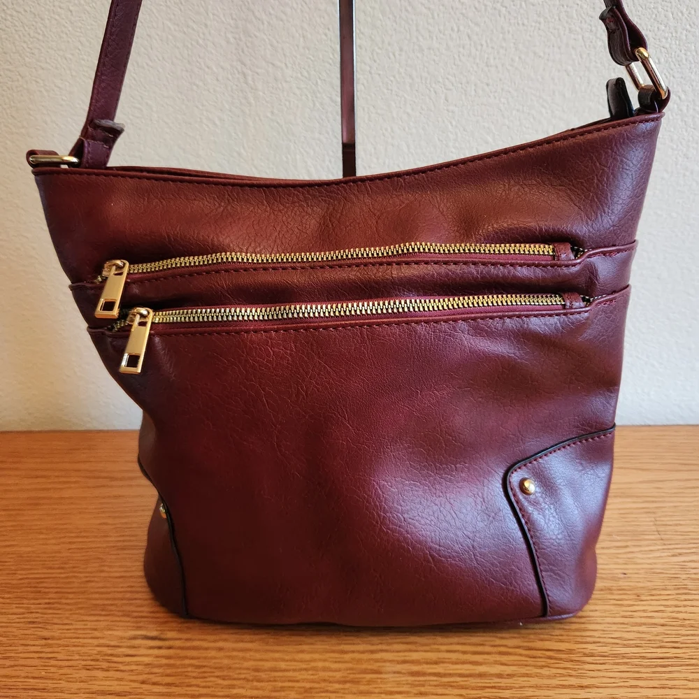 Elegant Burgundy Faux Leather Shoulder Bag Multi Pockets
